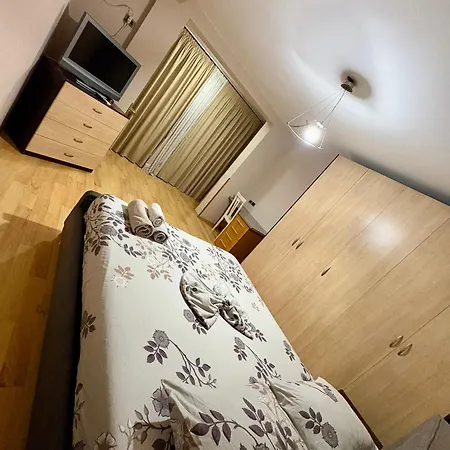 The Great Escape Near Center * Тирана