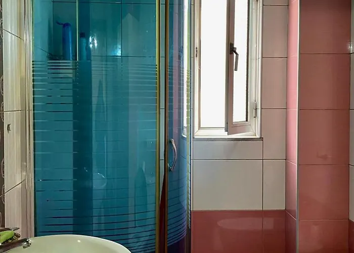 The Great Escape Near Center Lejlighed *