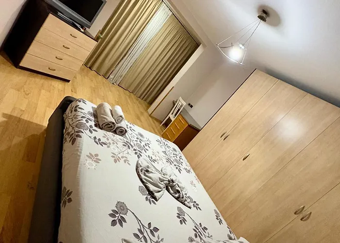 The Great Escape Near Center * Тирана